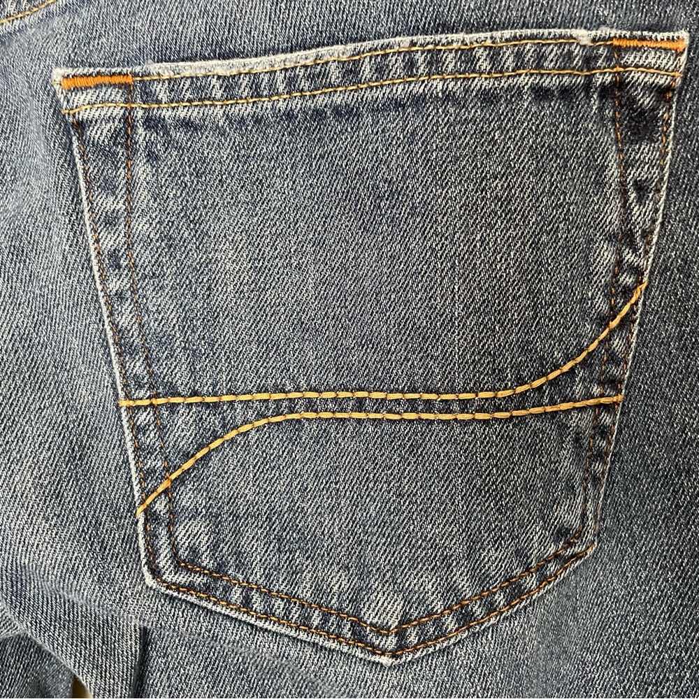 Hollister men’s Classic Blue Denim Jeans size 32/30 - Picture 4 of 6